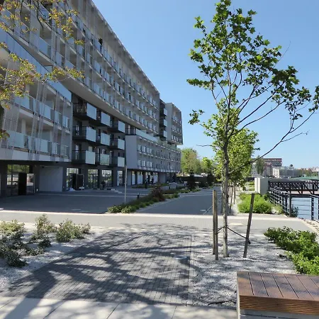 Apartment Batogospot Towers Breslau